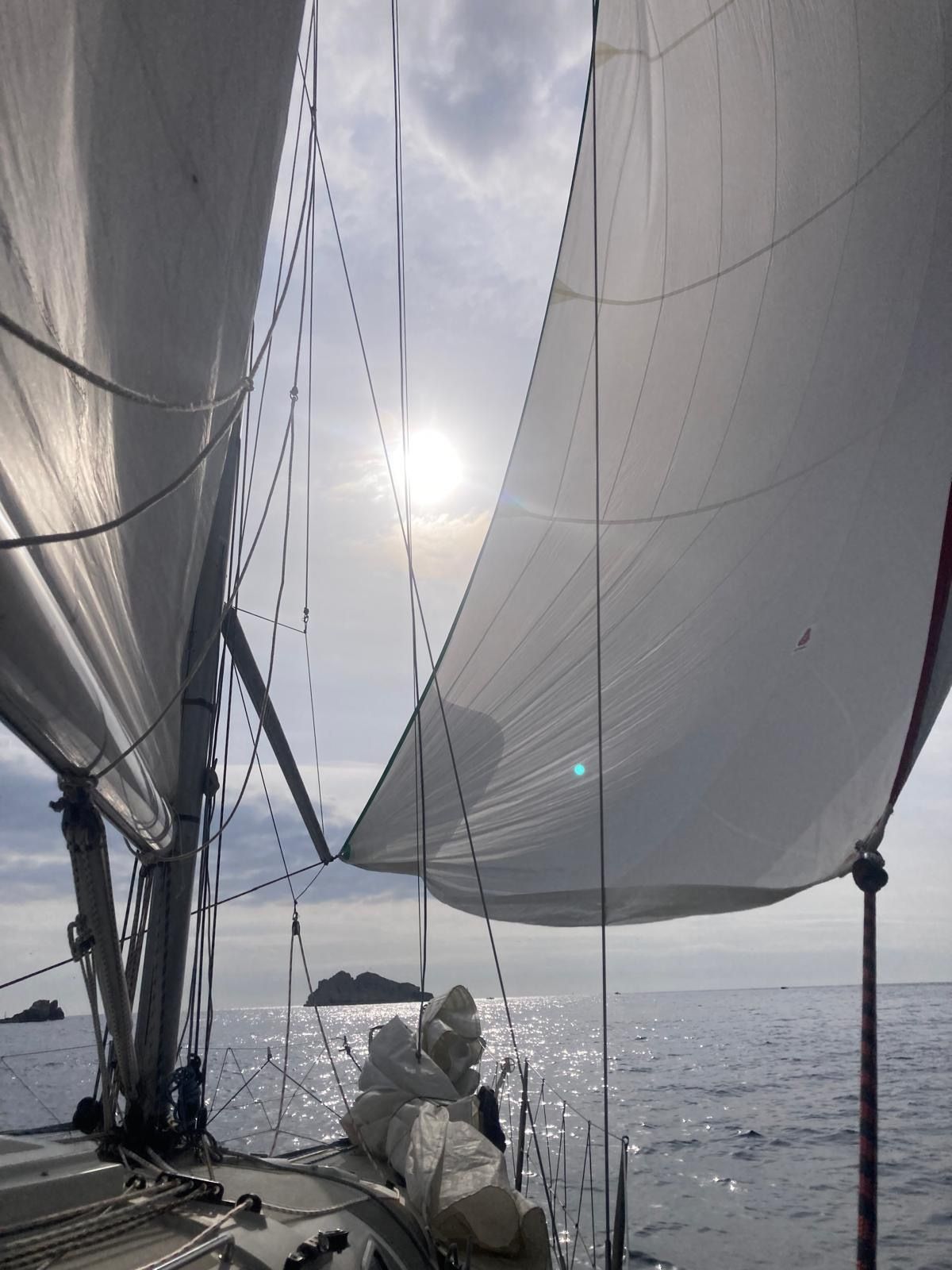 photo ATSCAF Voile - Sortie du voilier habitable Hélia